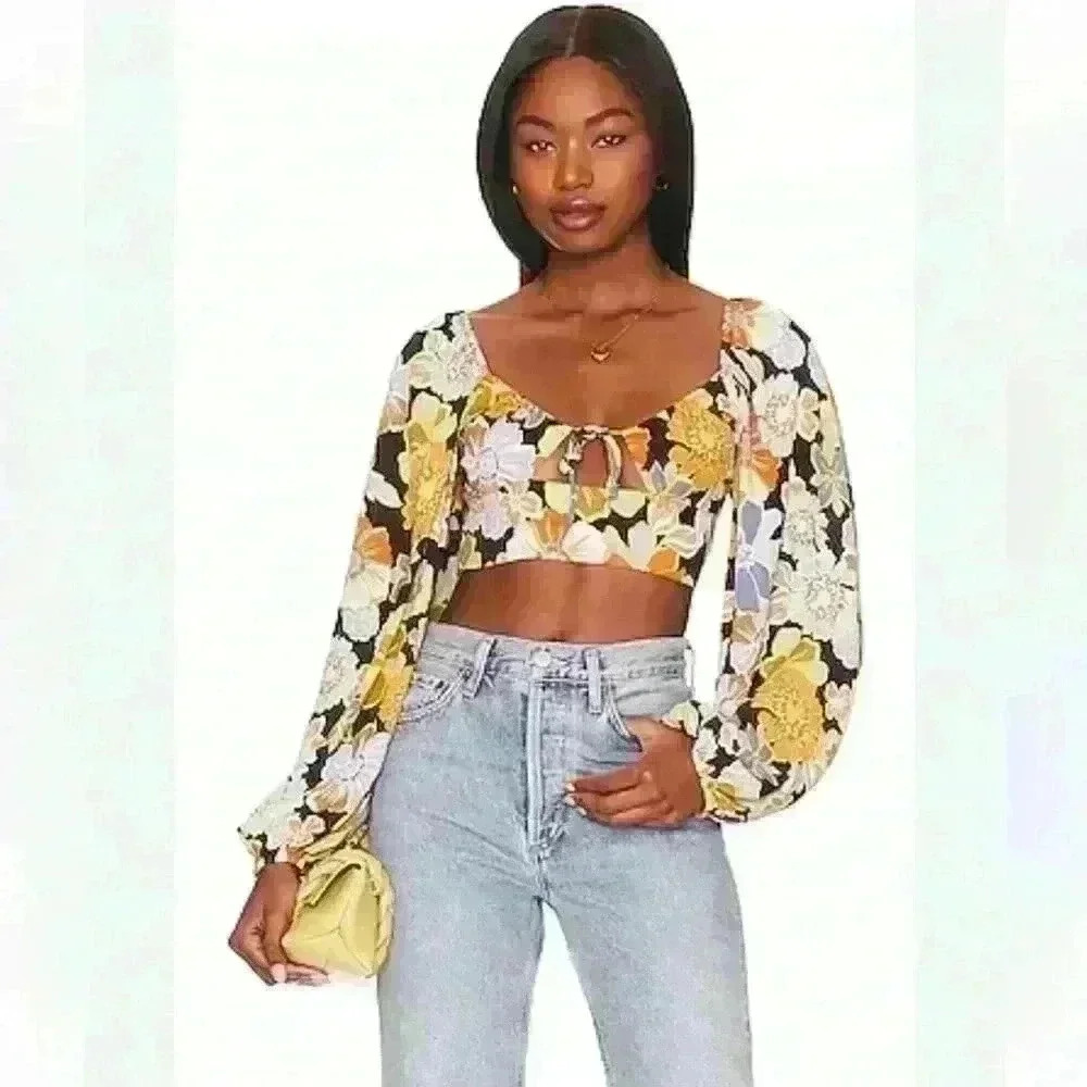 NWT LSPACE Daphne Top in Sugar And Spice
Floral